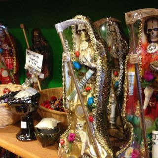 Obispos de EU y México denuncian culto a 'La Santa Muerte'