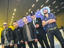 Kinky. La banda se encuentra redondeando lo que será un disco donde experimentan con nuevos sonidos. EL INFORMADOR /