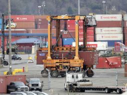 La cancelación del TLCAN es el peor escenario que prevé Moody's para la economía de México. AP / ARCHIVO