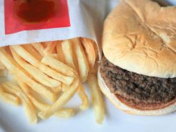 La comida es distribuida por el CLAP, comité ideado para combatir la guerra económica y asegurar la distribución justa de alimentos. EFE / ARCHIVO