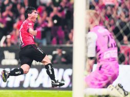 En 45 minutos Matías Alustiza puso arriba en el marcador a los Zorros, y después dio una asistencia de lujo para el gol de Barragán. EL INFORMADOR / M. Vargas