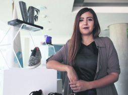 Jugar con los colores es la propuesta de Malvo, la más reciente colección de calzado unisex de Karen Ruz. EL INFORMADOR / R. Tamayo