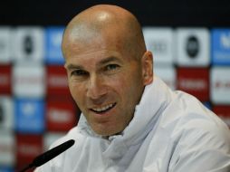 El estratega dice que no existe la palabra crisis en el futbol pues existe la posibilidad de hacer las cosas mejor. EFE /