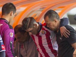 Chivas informó que Brizuela estará fuera de las canchas por al menos 12 semanas. MEXSPORT / ARCHIVO