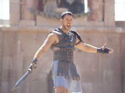 La película que se estrenó en el 2000 ganó cinco Oscar, entre ellos el de Mejor actor para Crowe. ESPECIAL / IMDB