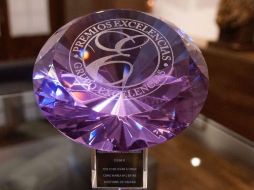 Estos premios son entregados por Grupo Excelencias, empresa líder en el ramo de turismo y cultura. TWITTER / @ManceraMiguelMX