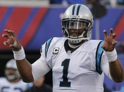 Newton acarrea la complicación desde la semana 14 de la temporada 2016, en la cual Carolina enfrentó a los Cargadores de San Diego. AP / ARCHIVO