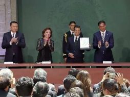 El titular del Ejecutivo Federal resalta que la iniciativa permitió hacer diversas modificaciones a la Ley General de Educación. TWITTER / @PresidenciaMX