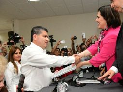 Al término del registro, el candidato agradeció a los simpatizantes del tricolor que acudieron a manifestarle su apoyo. NTX /