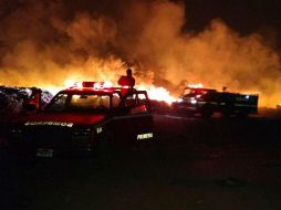Bomberos y Protección Civil de varias corporaciones ya trabajan para extinguir el incendio. FACEBOOK / Bomberos Ruiseñores Unidad Central.