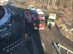 El vehículo pertenece al parque móvil del aeropuerto Domodédovo, situado 35 kilómetros al sur del centro de Moscú. TWITTER / @Rus_Eng_News