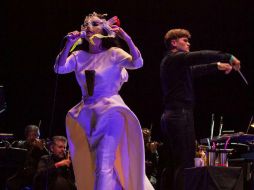 El público tuvo un comportamiento discreto para permitir que la voz y personalidad de Björk llenaran el Auditorio Nacional. FACEBOOK / bjork
