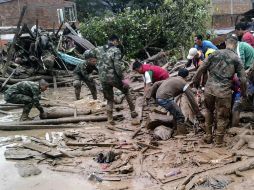 ''Hacemos votos por la pronta recuperación de los heridos #TodosconMocoa'', dice el mandatario en Twitter. AFP / ARCHIVO