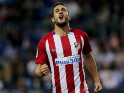 Koke Resurrección celebra el primer tanto de los Colchoneros. EFE / J. Zapata