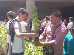 Los jóvenes deberán enviar a Extra una fotografía de los árboles. TWITTER / @GuadalajaraGob