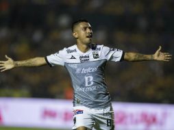 Elías Hernández celebra el único gol ante Tigres. MEXSPORT / J. Martínez