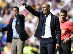 El técnico francés destacó la capacidad del jugador para jugar entre líneas y hacer jugar a sus compañeros. AFP / J. Soriano