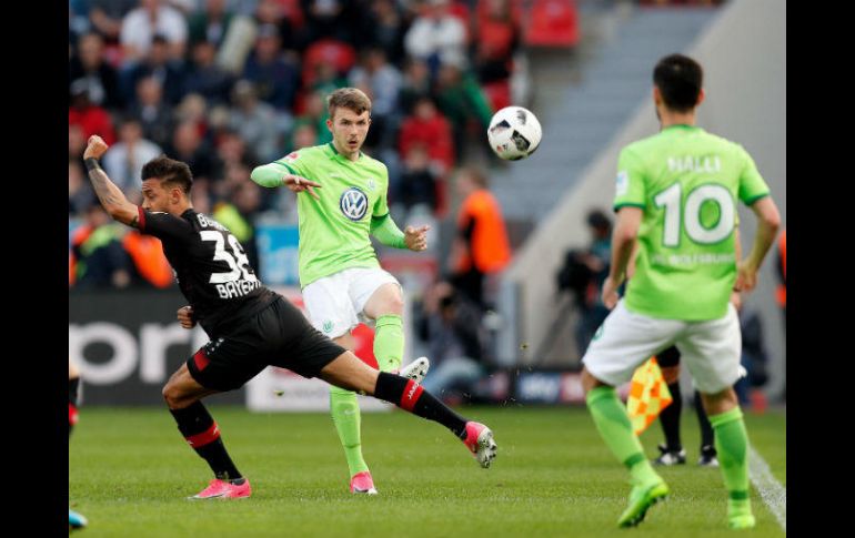 El equipo de 'Chicharito' llegó a tener una ventaja de 2-0 en el marcador. EFE / F. Vogel