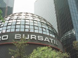 En la sesión se negociaron 315.5 millones de títulos en los mercados global y local. NTX / ARCHIVO