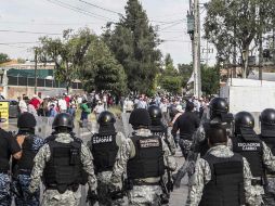 A las 10:30 horas, unos 350 agentes de Policía Estatal se dirigieron hacia los puntos bloqueados para proceder a liberar la carreterra. EL INFORMADOR / ARCHIVO
