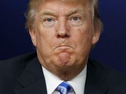 Donald Trump ordenó el ataque contra la base aérea siria en represalia por el uso de armas químicas en una localidad de Idleb. AP / ARCHIVO