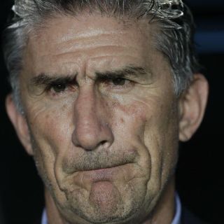 Argentina despide a Bauza, va por Sampaoli