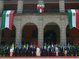 Tras presentarse, los embajadores ofrecieron conferencias de prensa individuales. TWITTER / @ESanchezHdz