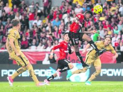 Atlas tuvo continuas llegadas a la zona baja de los Pumas, pero esta vez careció de tranquilidad para ser contundente. EL INFORMADOR / F. Atilano