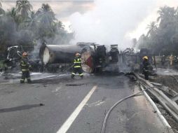 El autobús fue rentado por una familia de Morelia que se dirigía a pasar las vacaciones a Zihuatanejo. XinhuaMiMorelia.com  /