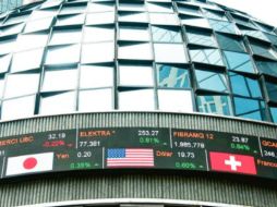 El descenso del peso fue el mayor entre una muestra de las 31 divisas más importantes. EL FINANCIERO  /