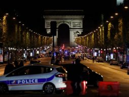 Durante el hecho, al autor del hecho se le habría caído un papel con un mensaje en el que defendía la causa del Estado Islámico. AFP / T. Samson