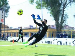 América, al que le sienta bien la cancha de estadio de Santos, viene con una racha de siete juegos sin conocer la derrota. TWITTER / @ClubAmerica