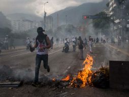 Venezuela atraviesa una grave crisis luego de tres semanas de fuertes protestas que han dejado 20 muertes. EFE / M. Gutiérrez