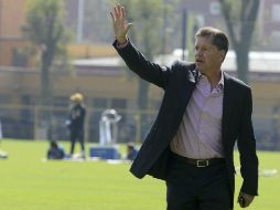 El ex futbolista dice que deja el club azulcrema 'contento, satisfecho, pleno'. MEXSPORT / ARCHIVO