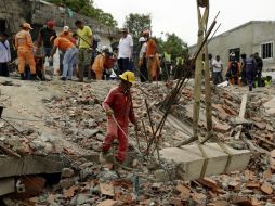 La estructura era de seis pisos, de los cuales los dos primeros estaban ocupados. EFE / R. Maldonado