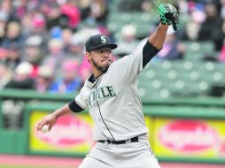 Gallardo lanzó por seis entradas y permitió seis hits, cuatro carreras, otorgó cuatro bases por bolas y ponchó a siete enemigos. AP / T. Dejak