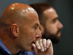 Zidane asegura que ''sabemos la importancia de la ida y tenemos que pensar solo en ella, no que hay una vuelta''. EFE /