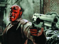 Usuarios consideran que Ron Perlman es el perfecto Hellboy y es insustituible. ESPECIAL /