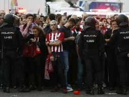 Catalogado como partido de alto riesgo, mil 400 personas participan en el dispositivo de seguridad de la semifinal de la Champions. EFE /