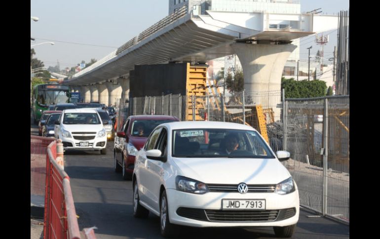 El cierre en Ávila Camacho y Patria se realizó desde la noche de ayer miércoles. EL INFORMADOR / G. Gallo
