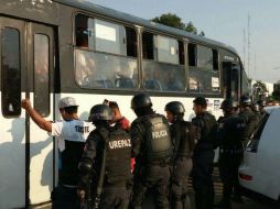La Policía aplica operativo para disuadir cualquier bronca que se pueda suscitar. TWITTER / @PoliciaGDL