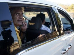 Minutos después de las 08:00 horas del centro del país, José Manuel Mireles cruza el perímetro de este penal federal. AFP / E. Castro