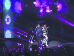 A todo ritmo. El cantante dejó alma y corazón en un concierto que puso a bailar a los asistentes al espacio escénico. EL INFORMADOR / M. Vargas