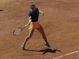 Halep muestra su gran potencial sobre tierra batida y obtiene el vigésimo cuarto triunfo de sus últimos 28 partidos. AP / A. Tarantino