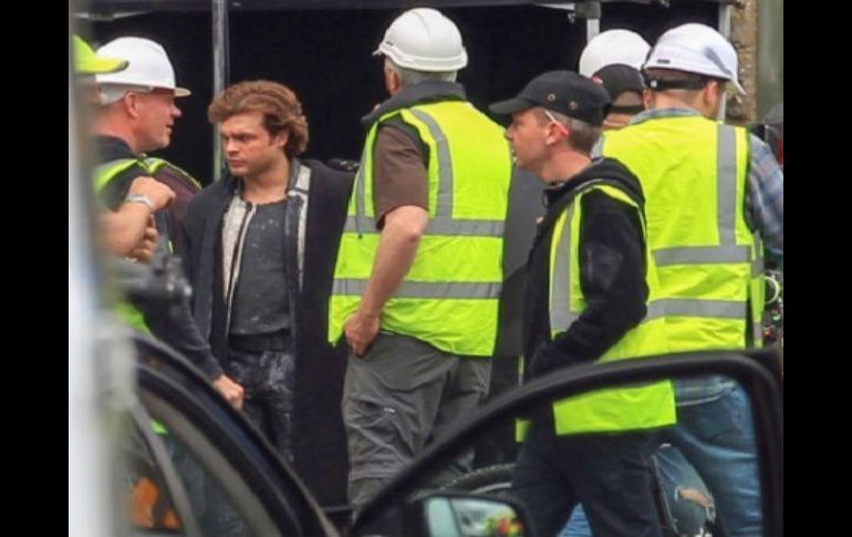 Alden Ehrenreich en el set de 'Han solo'. TWITTER / TMZ