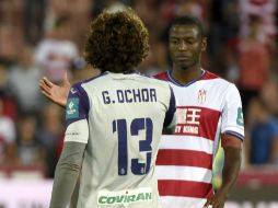 El jalisciense regresará al Málaga, que lo prestó al Granada, para conocer su futuro. EFE / M. A. Molina