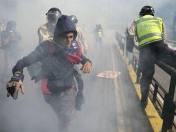 Según un estudio, en las protestas que vive el país hay un protagonismo de una generación de activistas 'millenials'. AP / F. Llano