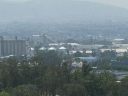 Ante la precontingencia piden evitar salir a la calle y de preferencia usar cubrebocas. EL INFORMADOR / ARCHIVO