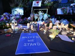 Jones y Parker mendigaban por la zona del siniestro, donde se registraron al menos 22 muertos. EFE / A. Rain