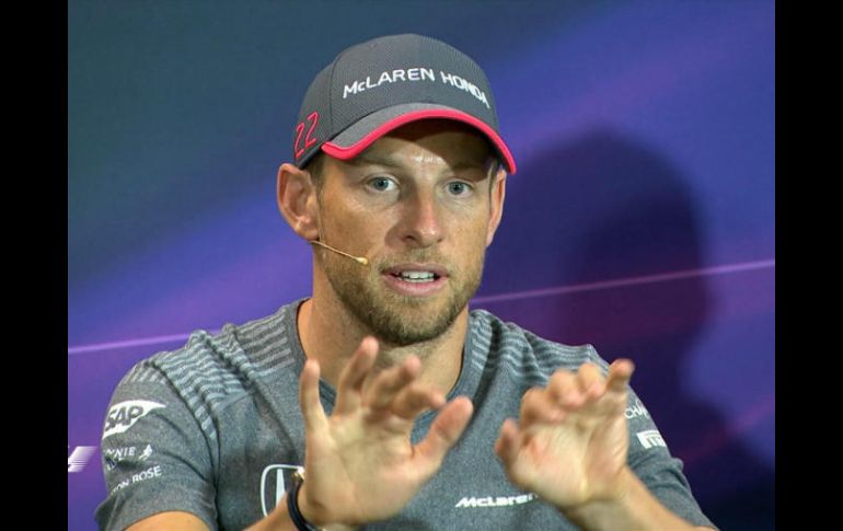 ''Me siento bien preparado, conozco la pista, he trabajado mucho en el simulador. Estoy en forma'', añadió. TWITTER / @F1